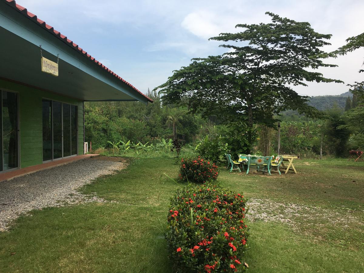 Hotel Kum Nangpaya Kaeng Kachan Exterior foto